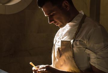 The new proposal of Álvaro Salazar is cuisine in consta...